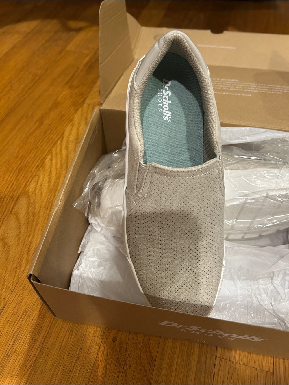 Dr. Scholl's womens uSlip-On Loafer in Light Beige